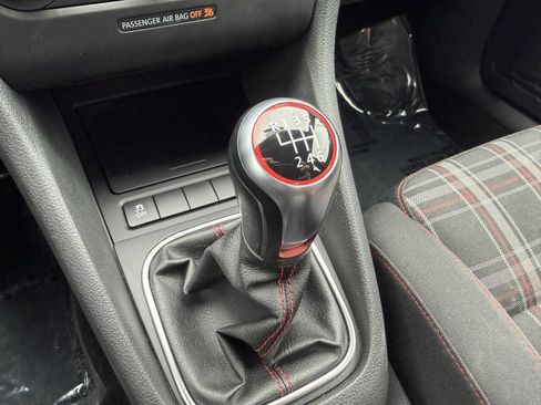 Used 2013 Volkswagen GTI Driver's Edition FWD image 25