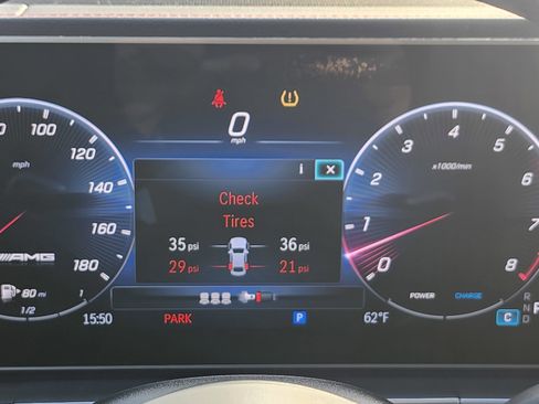 Used 2024 Mercedes-Benz GLE 53 AMG 4MATIC w/ Winter Package image 22