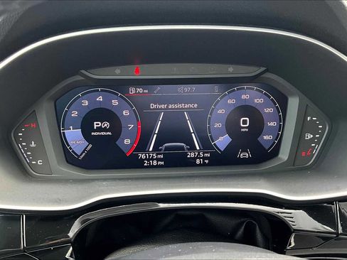 Used 2019 Audi Q3 2.0T Premium Plus image 22