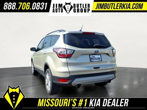 Used 2018 Ford Escape SE AWD/4WD image 5