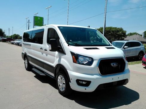Used 2025 Ford Transit 350 XLT RWD image 3