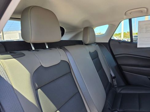 Used 2025 Chevrolet Trax ACTIV w/ Driver Confidence Package image 14