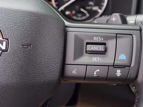 Used 2026 Nissan Rogue SV FWD image 20