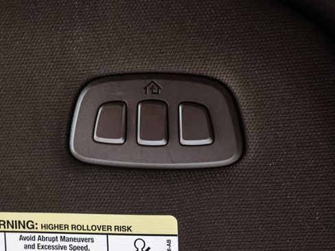 Certified 2022 Ford F450 King Ranch w/ Chrome Package image 35