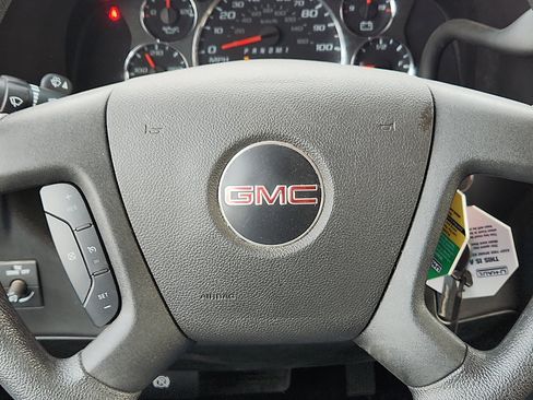Used 2024 GMC Savana 2500 w/ Driver Convenience Package image 19