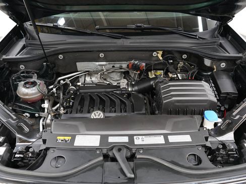 Used 2021 Volkswagen Atlas SE w/ Towing Package AWD/4WD image 32