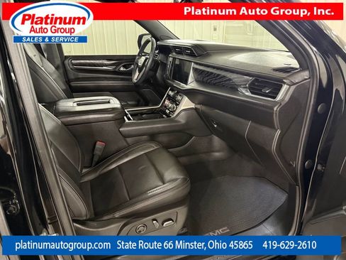 Used 2021 GMC Yukon Denali w/ Denali Premium Package AWD/4WD image 43