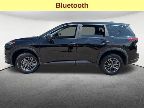 Used 2024 Nissan Rogue S image 6