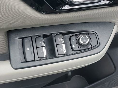 Certified 2025 Subaru Forester Limited w/ Popular Package #1 image 17