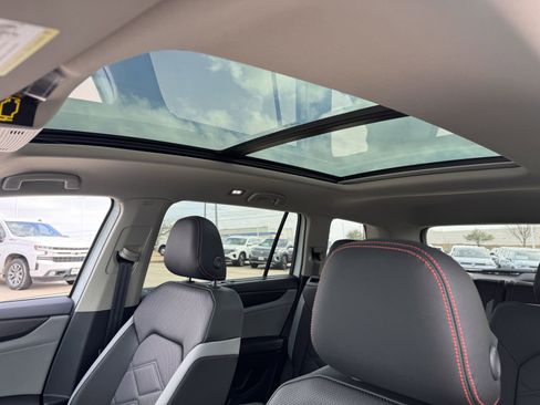 New 2026 Volkswagen Atlas Peak Edition AWD/4WD image 27
