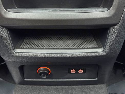 Used 2024 BMW X5 sDrive40i w/ M Sport Package image 43