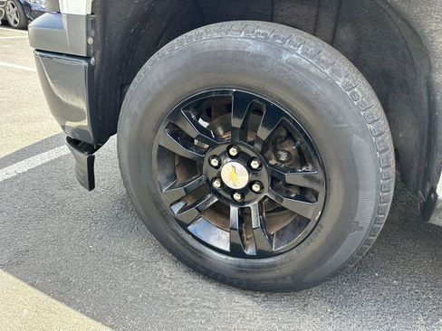 Used 2014 Chevrolet Silverado 1500 W/T w/ Trailering Package AWD/4WD image 11