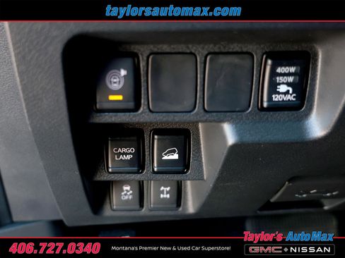 Used 2022 Nissan Frontier PRO-4X AWD/4WD image 34