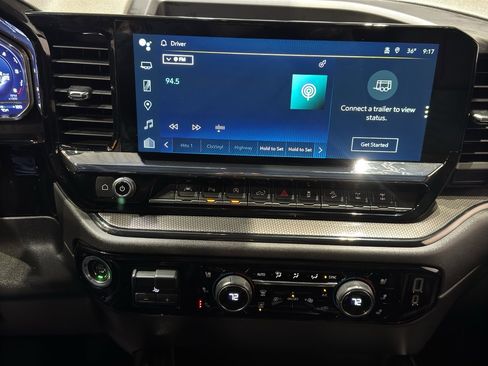 Used 2023 Chevrolet Silverado 1500 ZR2 w/ Technology Package image 31