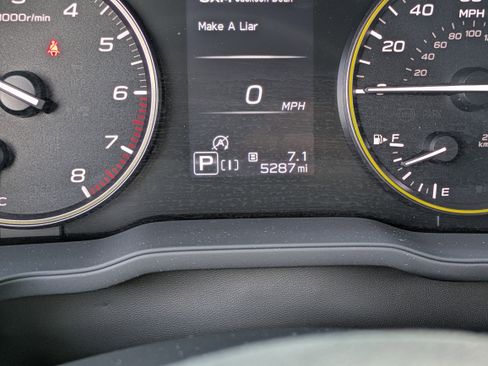 Certified 2025 Subaru Crosstrek 2.5i Sport image 28