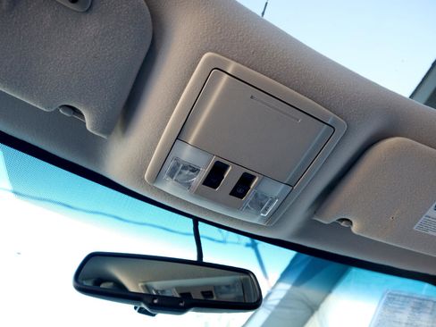 Used 2010 Ford Edge Limited image 49