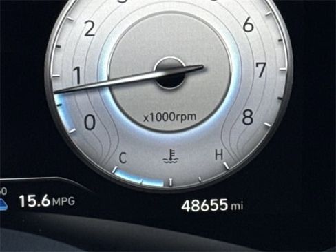 Used 2024 Hyundai Elantra SEL image 14