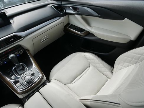 Used 2021 MAZDA CX-9 Signature AWD/4WD image 11