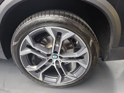 Used 2024 BMW X5 sDrive40i w/ Parking Assistance Package RWD image 17