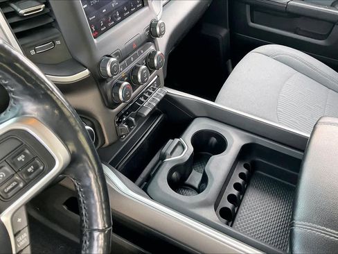 Used 2019 RAM 2500 Big Horn image 16