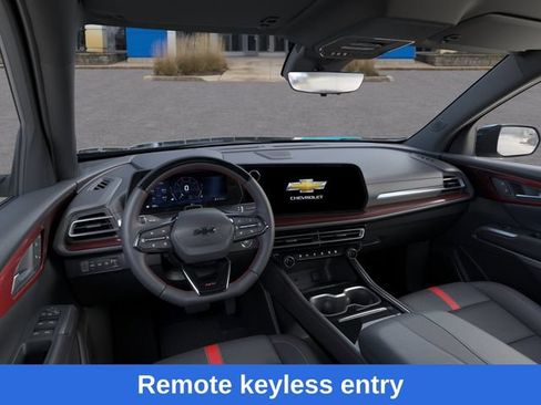 New 2026 Chevrolet Traverse RS w/ LPO, Floor Liner Package AWD/4WD image 16