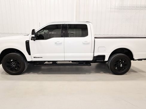 Used 2023 Ford F250 Lariat w/ Lariat Ultimate Package image 7
