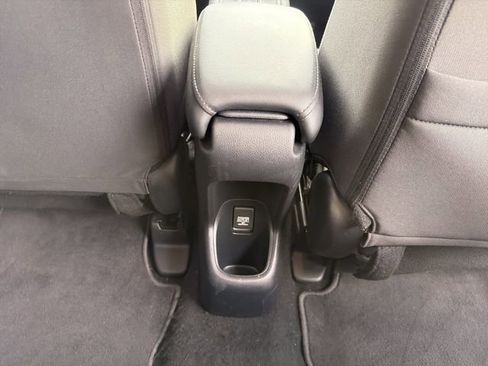 Used 2021 Honda HR-V EX image 25