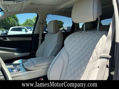 Used 2024 Genesis GV80 3.5T Advanced w/ Prestige Package AWD/4WD image 9