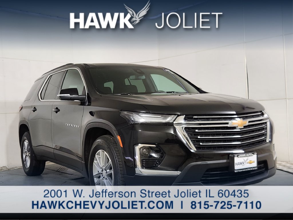 Used 2023 Chevrolet Traverse LT FWD image 1