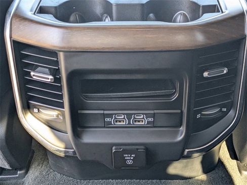 Used 2022 RAM 1500 Laramie image 19