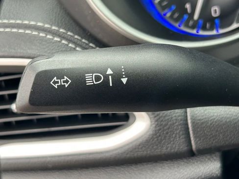 New 2026 Chrysler Pacifica Select image 44