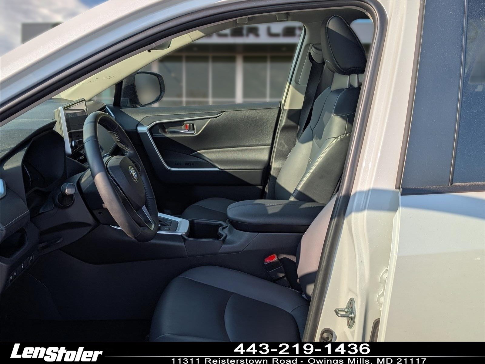 Used 2023 Toyota RAV4 XLE Premium AWD/4WD image 16