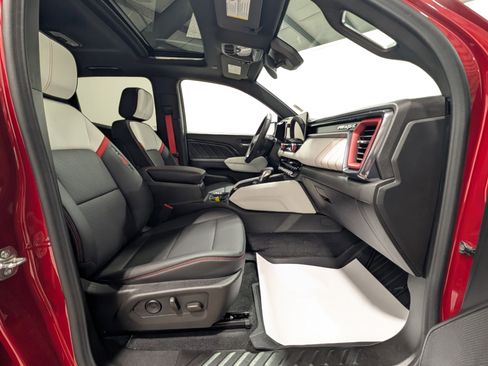 Used 2026 GMC Canyon AT4X image 24