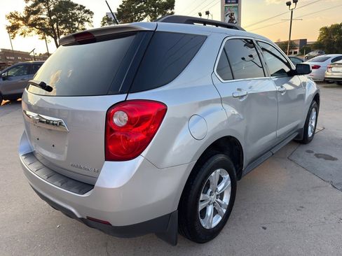 Used 2015 Chevrolet Equinox LT w/ Driver Convenience Package image 11