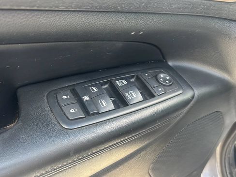 Used 2015 Jeep Grand Cherokee Altitude AWD/4WD image 19