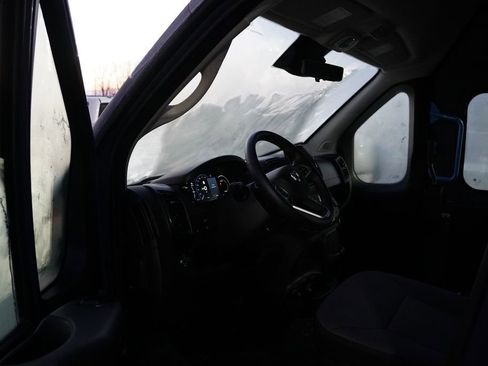 Used 2024 RAM ProMaster 3500 image 15