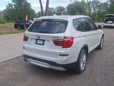 Used 2017 BMW X3 xDrive28i image 3