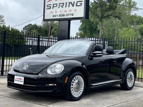Used 2014 Volkswagen Beetle 1.8T image 5