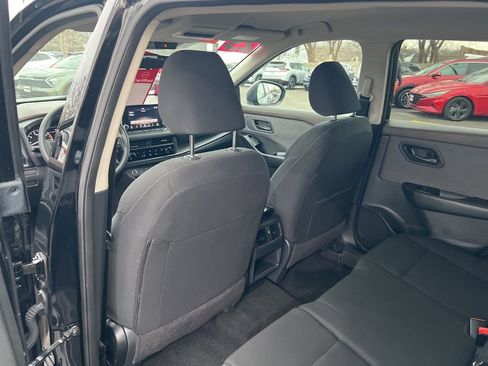 Certified 2023 Nissan Rogue S image 10