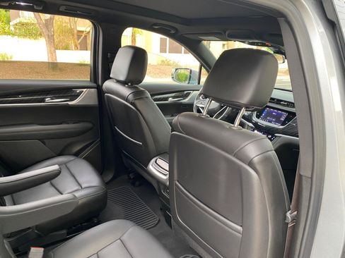 Used 2024 Cadillac XT6 Premium Luxury AWD/4WD image 56