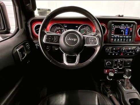 Used 2021 Jeep Gladiator Rubicon image 6