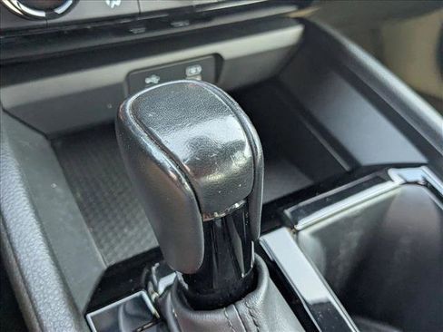 Used 2023 Honda Accord Sport image 11