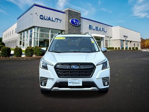 Used 2024 Subaru Forester Touring AWD/4WD image 3