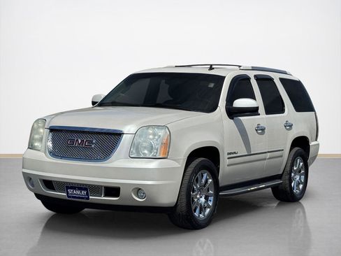 Used 2012 GMC Yukon Denali image 3