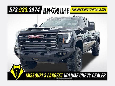 Used 2024 GMC Sierra 2500 AT4X image 1