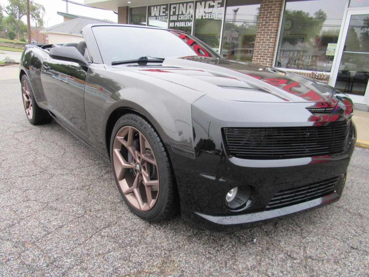 Used 2011 Chevrolet Camaro SS w/ RS Package RWD image 11