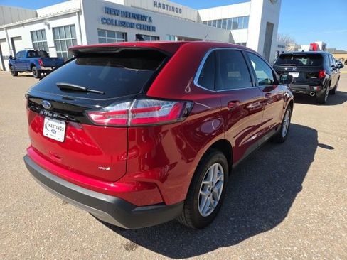Certified 2023 Ford Edge SEL w/ Convenience Package image 11
