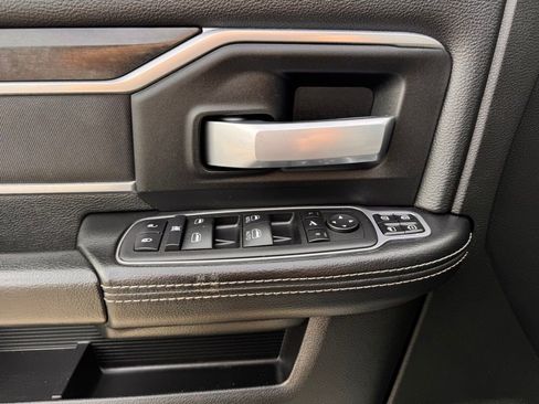 Used 2024 RAM 2500 Big Horn image 40