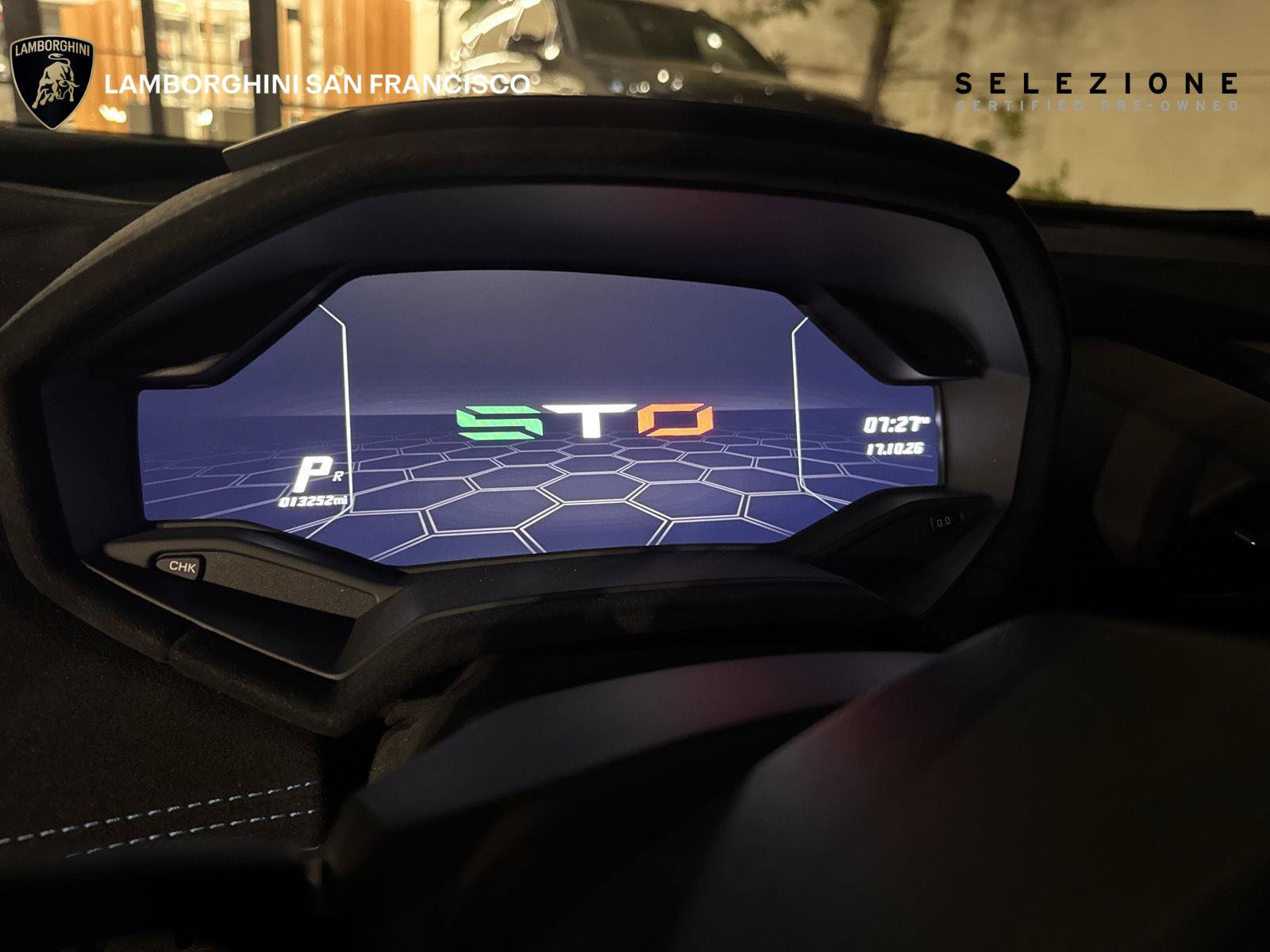 Used 2024 Lamborghini Huracan STO RWD image 47