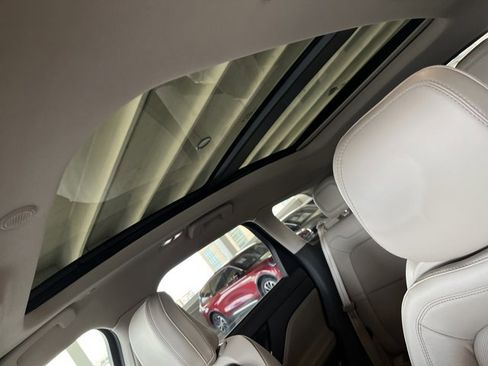 Used 2022 Lincoln Corsair Reserve w/ Equipment Group 201A image 20